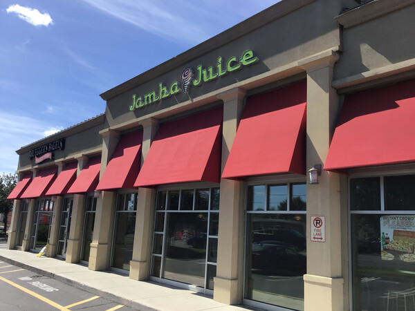 Commercial Window Cleaning at West Haven, CT Jamba Juice (1)